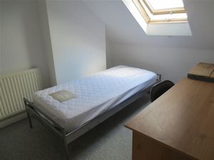 Bedroom- click for photo gallery